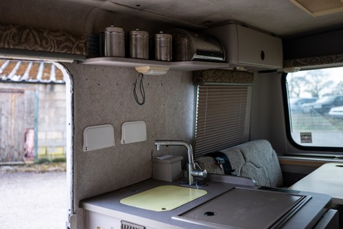 1995 Volkswagen T4 Winnebago Rialta QD In vendita (immagine 76 di 279)