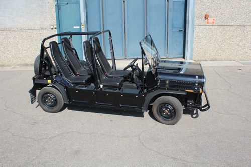 2022 MOKE (ICE) - 544 miles from new! En venta (imagen 2 de 205)