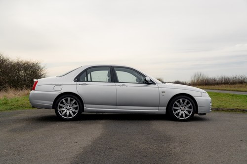 2007 MG ZT 260 V8 à vendre (picture 4 of 155)