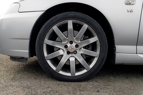 2007 MG ZT 260 V8 à vendre (picture 13 of 155)