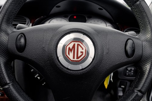 2007 MG ZT 260 V8 à vendre (picture 48 of 155)