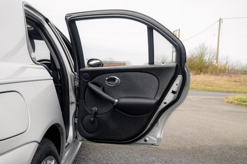 2007 MG ZT 260 V8 à vendre (picture 57 of 155)