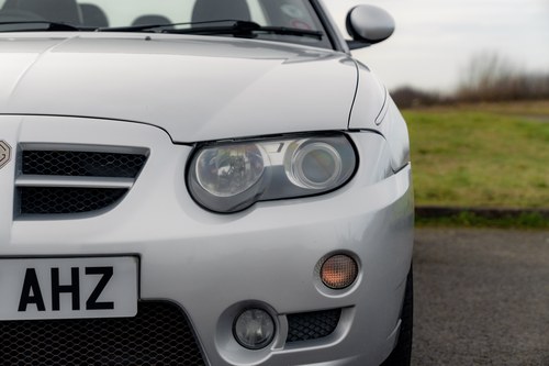 2007 MG ZT 260 V8 à vendre (picture 100 of 155)