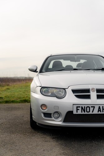 2007 MG ZT 260 V8 à vendre (picture 112 of 155)