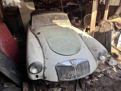 1959 MGA Roadster 1500 For Sale (picture 4 of 157)