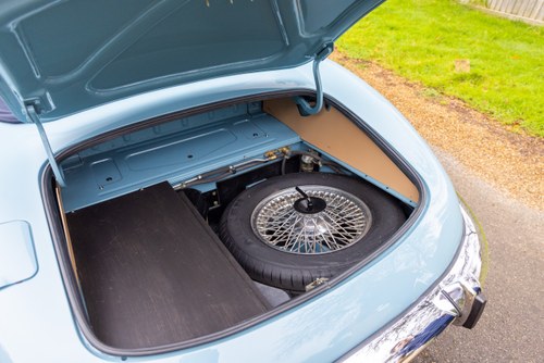 1972 Jaguar E-Type Series III OTS till salu (bild 46 av 184)