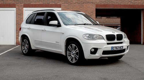 2012 BMW E70 X5 50i M Sport zum Verkauf (Bild 1 von 137)