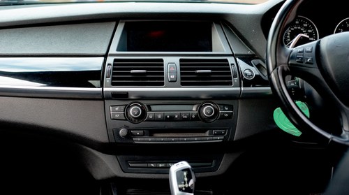 2012 BMW E70 X5 50i M Sport zum Verkauf (Bild 56 von 137)