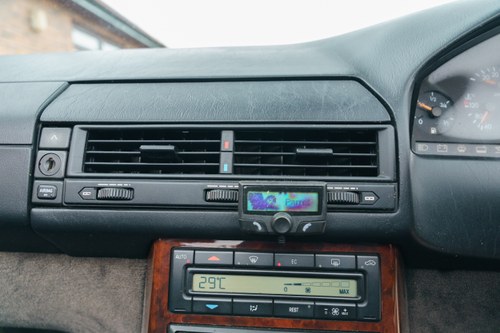 1998 Mercedes-Benz SL320 (R129) For Sale (picture 46 of 128)