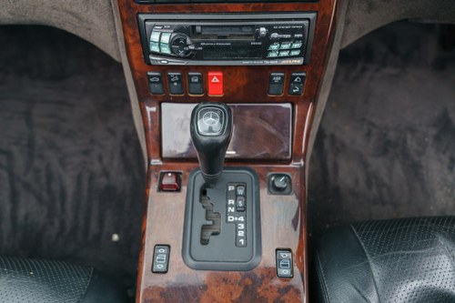 1998 Mercedes-Benz SL320 (R129) For Sale (picture 48 of 128)