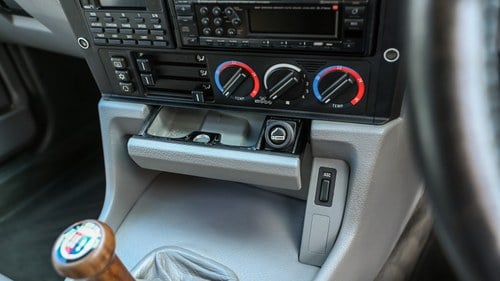 1990 BMW E34 Alpina B3.5 zum Verkauf (Bild 31 von 198)