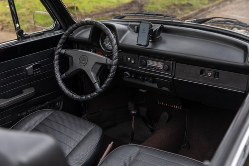 1973 Volkswagen Beetle 1303 Karmann Cabriolet For Sale (picture 23 of 40)