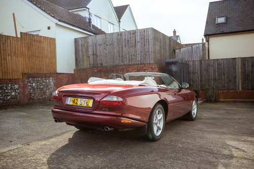 1997 Jaguar X100 XK8 Auto Convertible For Sale (picture 7 of 125)