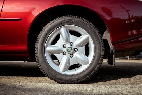 1997 Jaguar X100 XK8 Auto Convertible For Sale (picture 18 of 125)