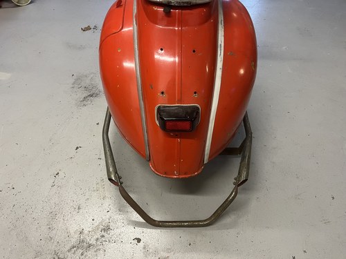 1960s original period twin exhaust for Vespa Zu verkaufen durch Auktion