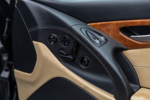 2007 Mercedes-Benz R230 SL500 Designo Facelift Model For Sale (picture 42 of 188)