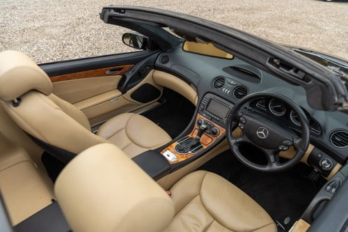 2007 Mercedes-Benz R230 SL500 Designo Facelift Model For Sale (picture 50 of 188)