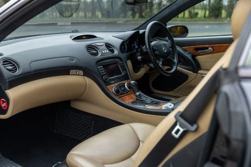 2007 Mercedes-Benz R230 SL500 Designo Facelift Model For Sale (picture 70 of 188)