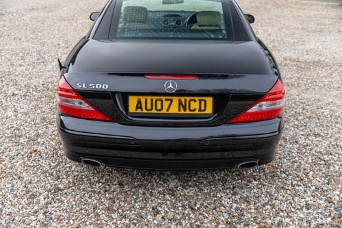 2007 Mercedes-Benz R230 SL500 Designo Facelift Model For Sale (picture 112 of 188)