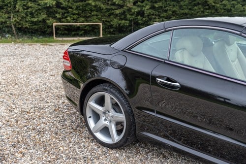 2007 Mercedes-Benz R230 SL500 Designo Facelift Model For Sale (picture 114 of 188)