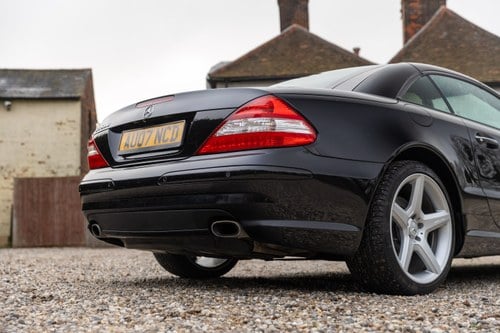 2007 Mercedes-Benz R230 SL500 Designo Facelift Model For Sale (picture 117 of 188)