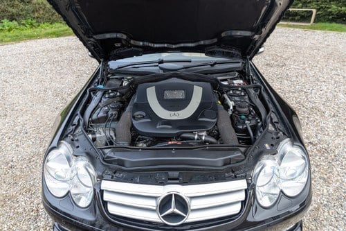 2007 Mercedes-Benz R230 SL500 Designo Facelift Model For Sale (picture 153 of 188)