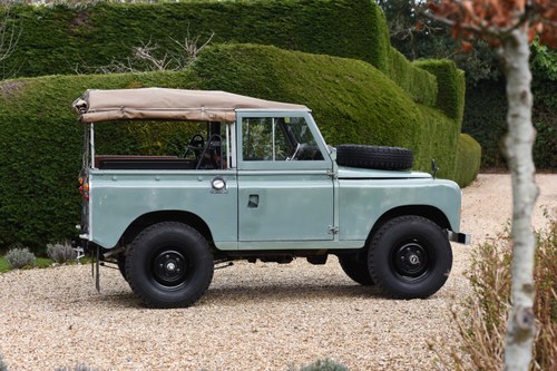 1971 Land Rover Series IIA 88in For Sale (picture 10 of 165)