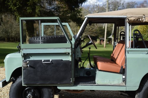 1971 Land Rover Series IIA 88in For Sale (picture 30 of 165)
