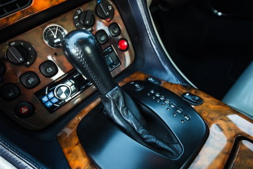 1999 Aston Martin DB7 V12 Vantage In vendita (immagine 34 di 118)