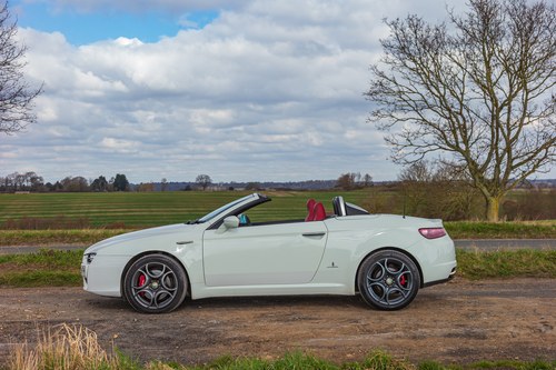 2009 Alfa Romeo Spider 3.2 V6 zum Verkauf (Bild 30 von 185)