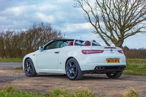 2009 Alfa Romeo Spider 3.2 V6 zum Verkauf (Bild 10 von 185)