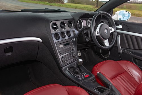 2009 Alfa Romeo Spider 3.2 V6 zum Verkauf (Bild 69 von 185)