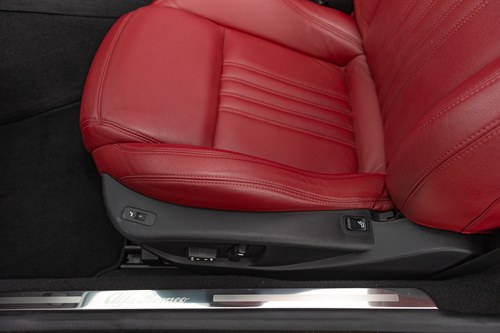 2009 Alfa Romeo Spider 3.2 V6 zum Verkauf (Bild 72 von 185)