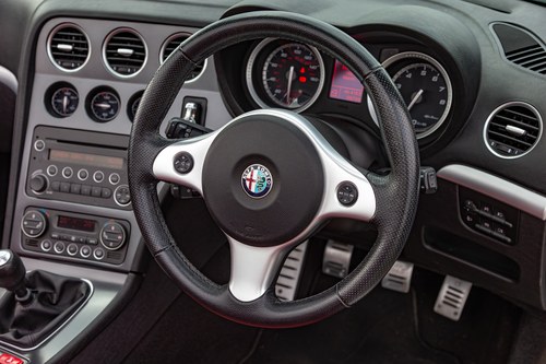 2009 Alfa Romeo Spider 3.2 V6 zum Verkauf (Bild 84 von 185)