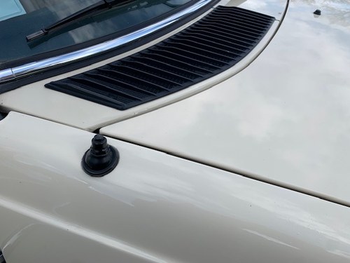 1981 Mercedes-Benz W123 230E Manual à vendre (picture 29 of 37)