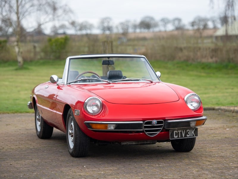 Classic Cars Alfa Romeo Spider For Sale Car And Classic classic-cars-alfa-romeo-spider-for-sale-car-and-classic