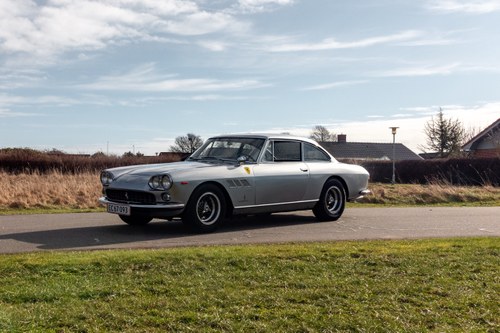1965 Ferrari 330 GT 2+2 Series 1 'Interim' For Sale (picture 7 of 242)
