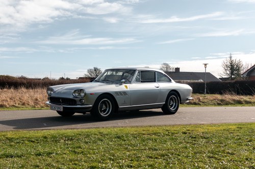 1965 Ferrari 330 GT 2+2 Series 1 'Interim' For Sale (picture 1 of 242)
