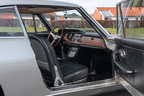 1965 Ferrari 330 GT 2+2 Series 1 'Interim' For Sale (picture 66 of 242)