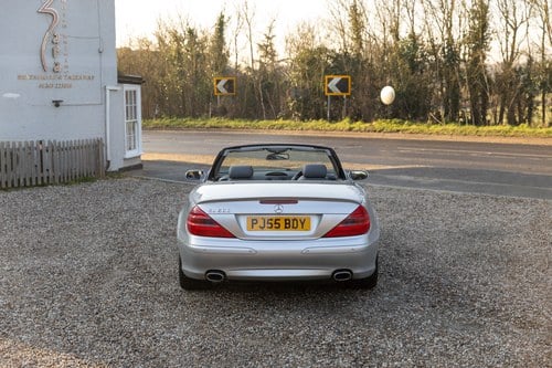 2005 Mercedes-Benz R230 SL500 For Sale (picture 17 of 173)