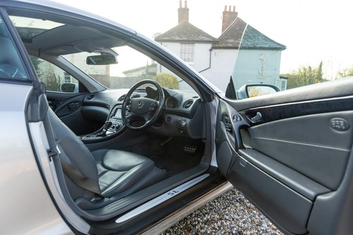2005 Mercedes-Benz R230 SL500 For Sale (picture 38 of 173)