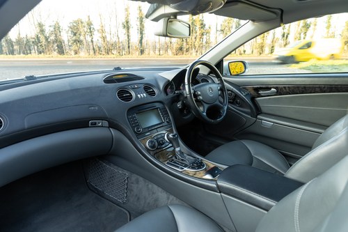 2005 Mercedes-Benz R230 SL500 For Sale (picture 40 of 173)