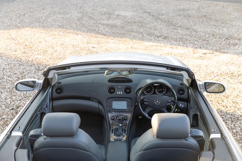 2005 Mercedes-Benz R230 SL500 For Sale (picture 43 of 173)