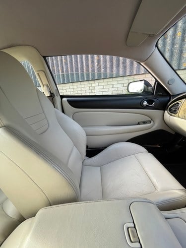 2005 Jaguar XKR Te koop (foto 60 van 122)