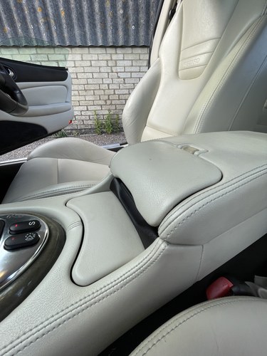 2005 Jaguar XKR Te koop (foto 73 van 122)