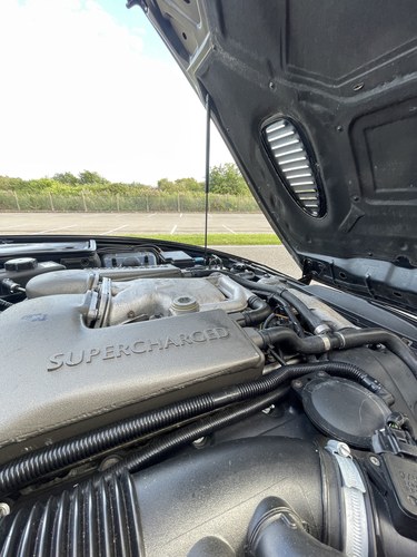 2005 Jaguar XKR Te koop (foto 104 van 122)