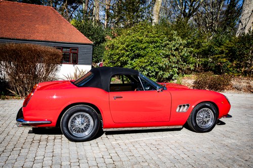 1999 BMW Z3 1962 Ferrari 250 California Evocation by Ludis Number 8 of 36 à vendre (picture 15 of 165)