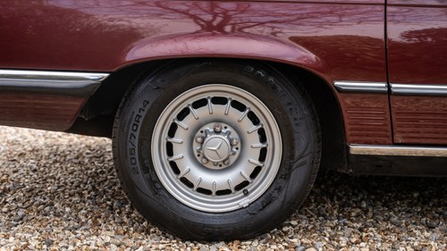 1985 Mercedes-Benz 500SL (R107) In vendita (immagine 27 di 205)