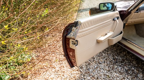 1985 Mercedes-Benz 500SL (R107) In vendita (immagine 54 di 205)