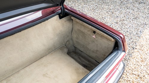 1985 Mercedes-Benz 500SL (R107) In vendita (immagine 76 di 205)